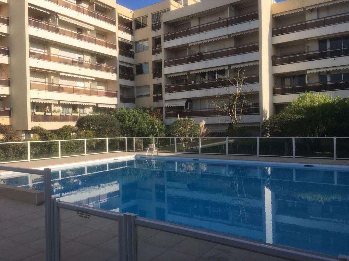 Meubles De Tourisme Beaulieu Apartment Ngoại thất bức ảnh
